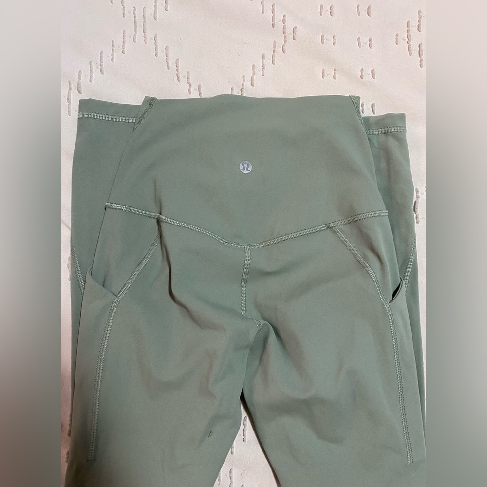 New lululemon align HR pant 25” pockets